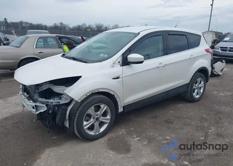 2015 Ford Escape Se z USA, uszkodzony, nr VIN 1FMCU9GX0FUA88232